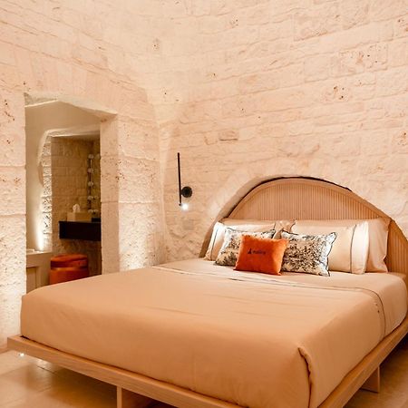 Naiira Luxury Trullo - Jacuzzi And Patio Apartment Alberobello Exterior foto